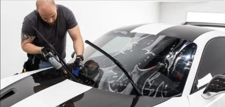 WINDSHIELD PAINT PROTECTION FILM
