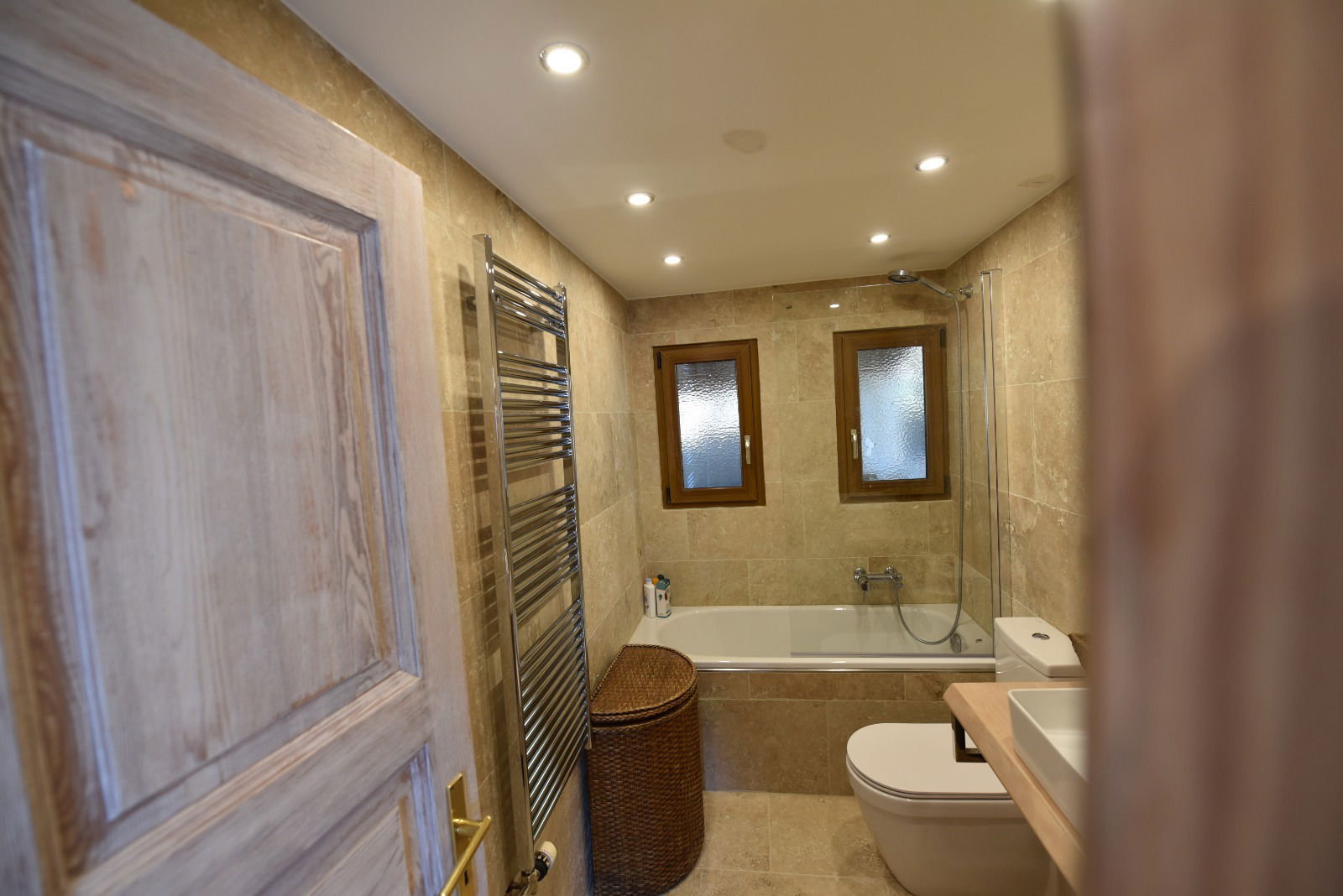 CRANS MONTANA - 1.950.000CHF - 2 Appartments