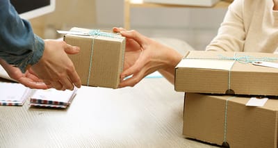 Nhan xach tay gui hang tu dai loan ve viet nam gia re