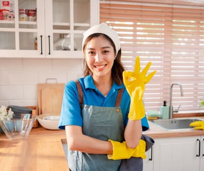 Hourly workers, Riyadh