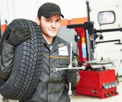 Mobile tire repair in Riyadh