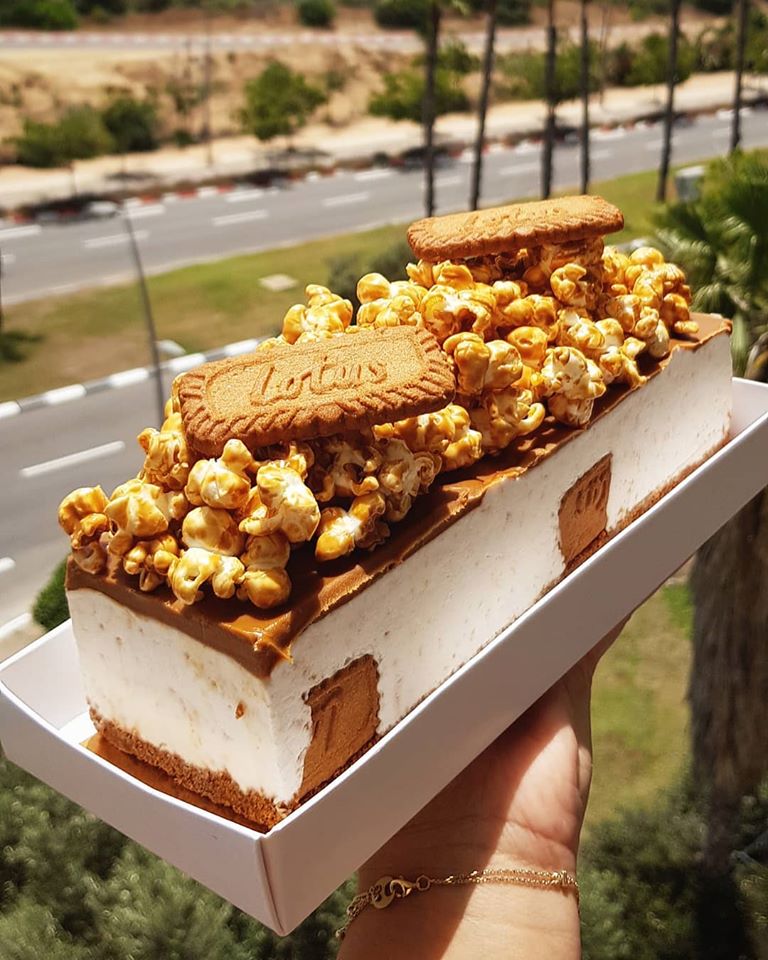 עוגות מוס מעוצבות