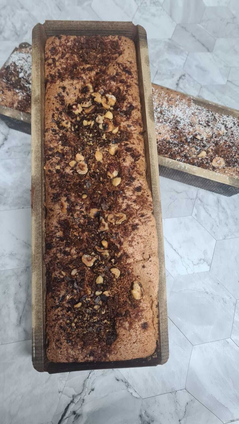 עוגת וניל, קינמון ואגוזים ללא גלוטן כשל"פ/ בלה אהרונוביץ