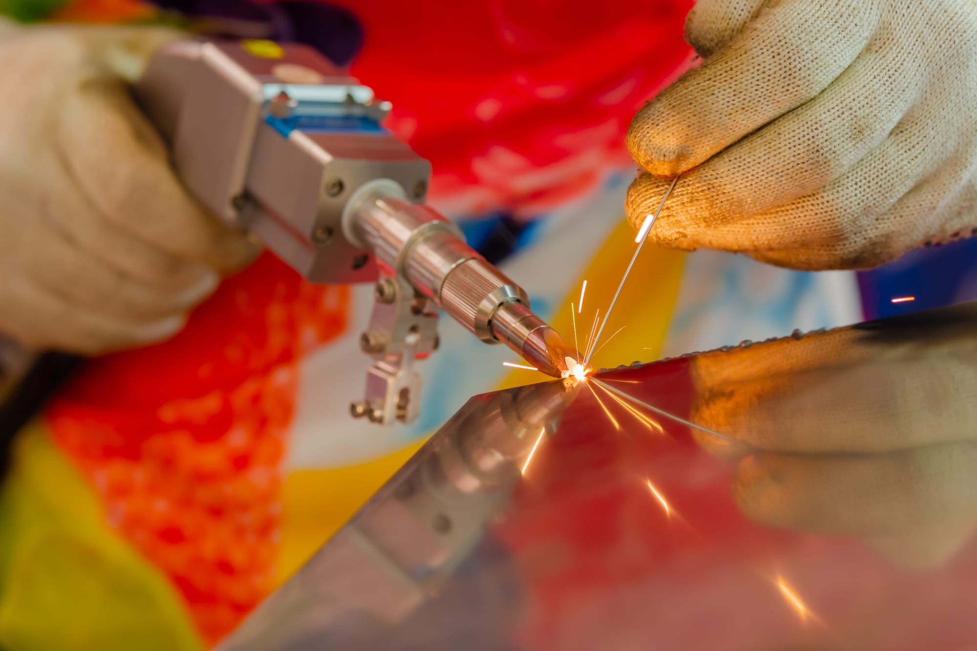 Fiber Laser Welding and Cleaning: Revolutionizing Manufacturing