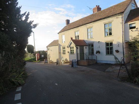 The Fighting Cocks - Stottesdon 4pm - 8pm