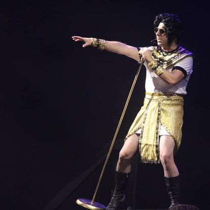 Joseph and the Amazin Technicolor Dream Coat 