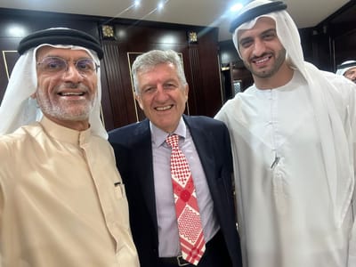 CORPORATE public speaker image