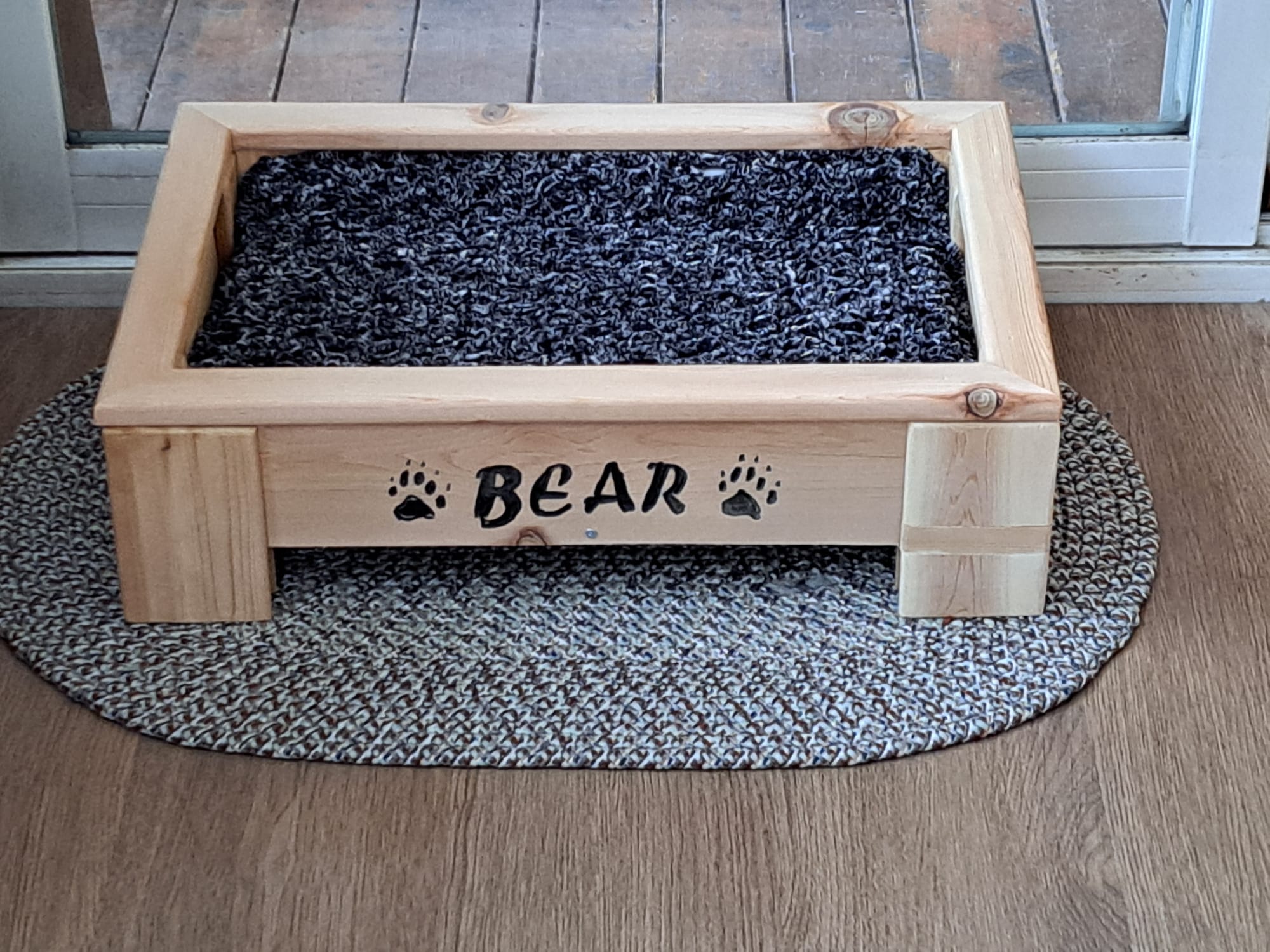 Pet Bed (indoor/ outdoor)