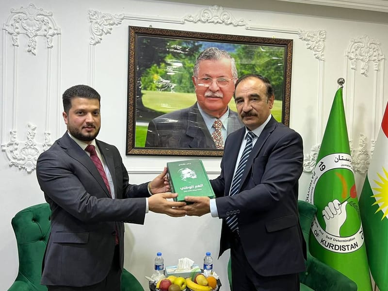 مسؤول مكتب اقليم كردستان يزورمقرالاتحاد الوطني الكردستاني في محافظة دهوك