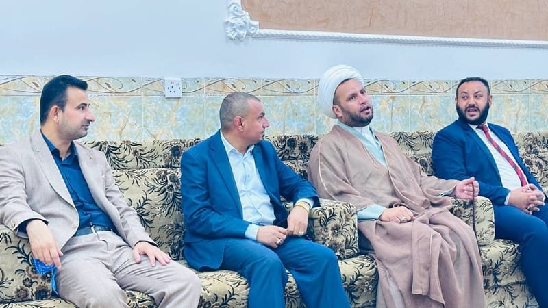 أمين محافظة واسط  بمعية وفد تياري يزورون الشيخ أبو ياسر العيساوي في ناحية الشحيمية.