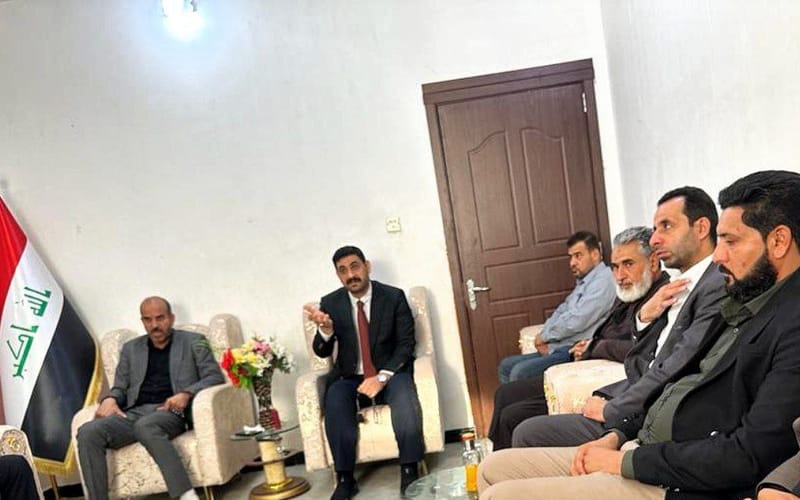 مسؤول تنظيمات الجنوب  يلتقي "مسؤولي المكاتب الخاصة بدوائر{الاصلاح و البطحاء و سوق الشيوخ}،