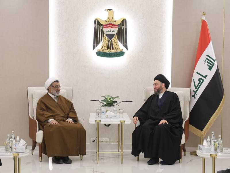 الحكيم يلتقي الدكتور الشيخ عبد الحسين خسروبناه أمين المجلس الأعلى للثورة الثقافية في الجمهورية الإسلامية الإيرانية