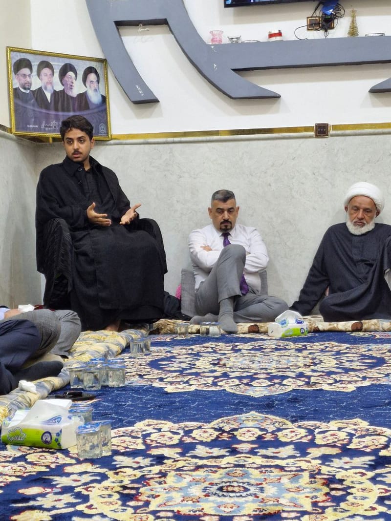 في كربلاء المقدسة.. مجالس الحزن والعزاءعلى رحيل شهيد المحراب الخالد في مضيف الأستاذ نصير الربيعي.