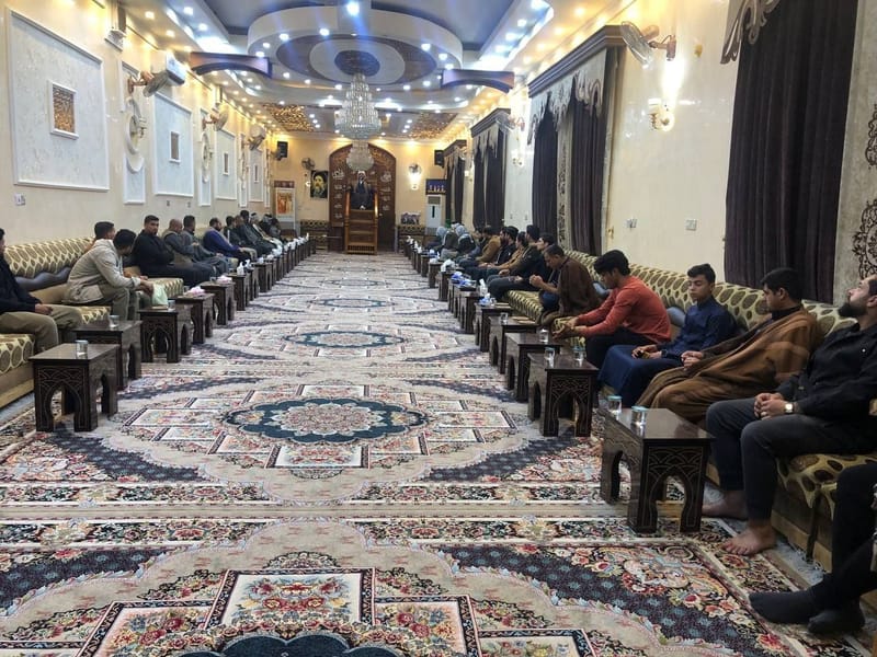 مجلس عزاء في حسينية الحاج راضي الحلفي رئيس الهيأة العامة في البصرة على روح شهيد المحراب