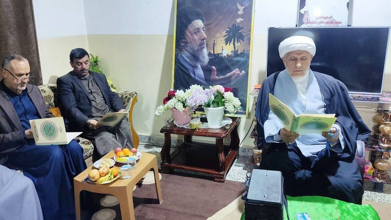 مجلس العزاء في دار مسؤول مكتب العلاقات الوطنية الحاج عادل العنبكي على رحيل شهيد المحراب