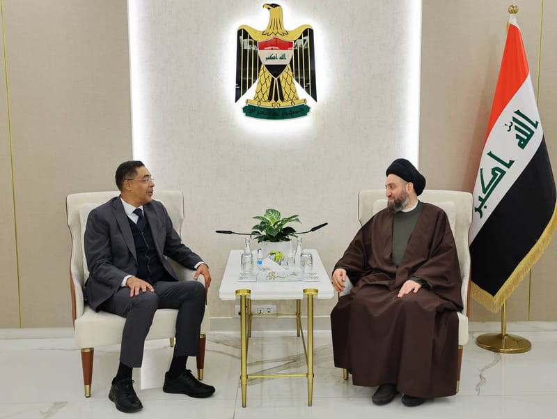 الحكيم يلتقي  سفير دولة الكويت الشقيقة سعادة الأستاذ طارق عبد الله الفرج