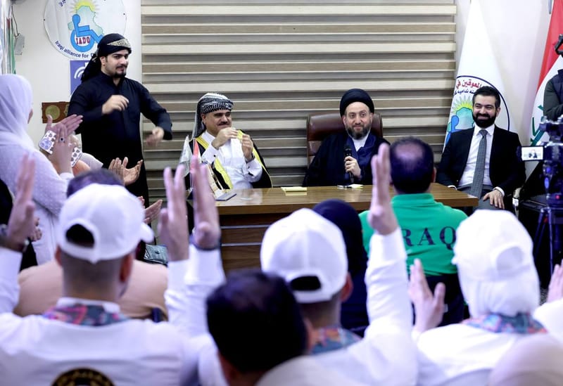 الحكيم يلتقي عددا من ذوي الإعاقة في تجمع المعوقين   ببغداد