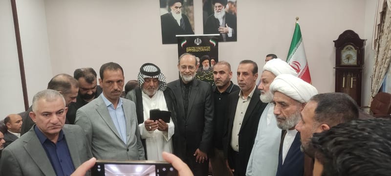 أمين محافظة كربلاء الأستاذ مرتضى الحسناوي ورئيس الهيأة العامة في المحافظة الأستاذ مهدي الشمري، يزور مقر القنصلية الإيرانية في كربلاء المقدسة