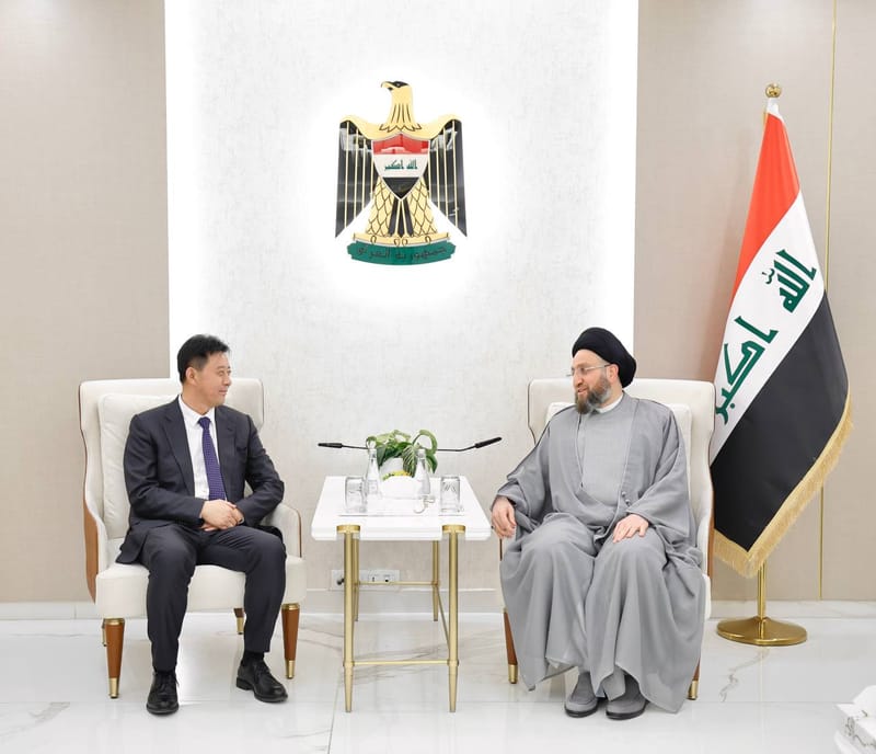 إستقبل سماحة السيد عمار الحكيمرئيس جمعية الشعب الصيني للسلام ونزع السلاح