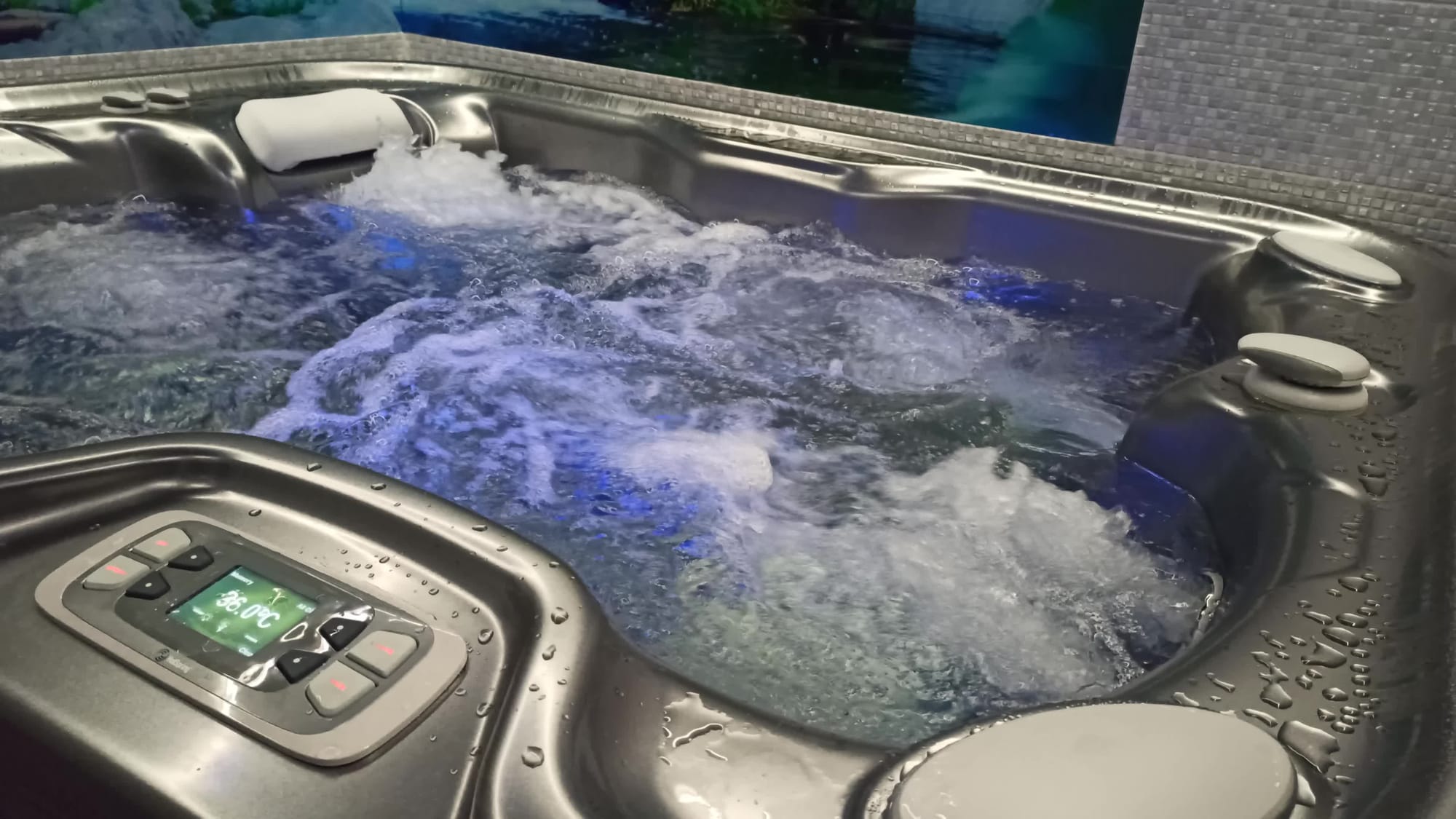 JACUZZI / BASEN / AGROTURYSTYKA / BAWIALNIA / GROTA SOLNA video thumbnail