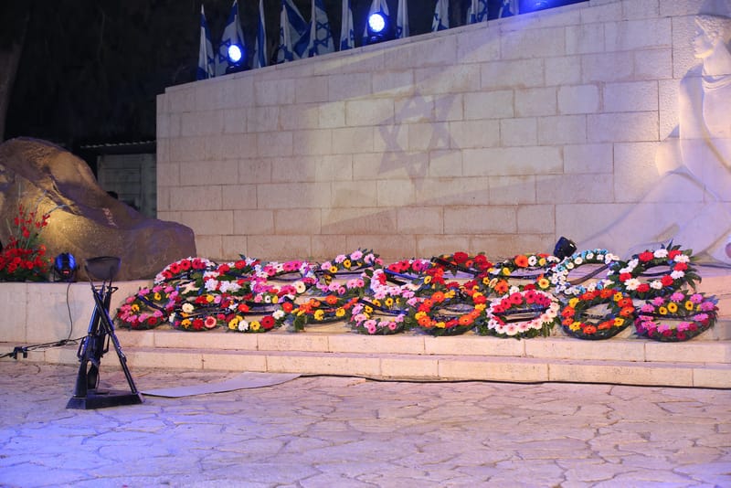 עצרות זיכרון עירוניות