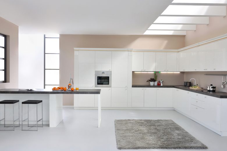 Economy   50 -70m²  πακέτο  ανακαίνισης αναλυτικά     10.800 €