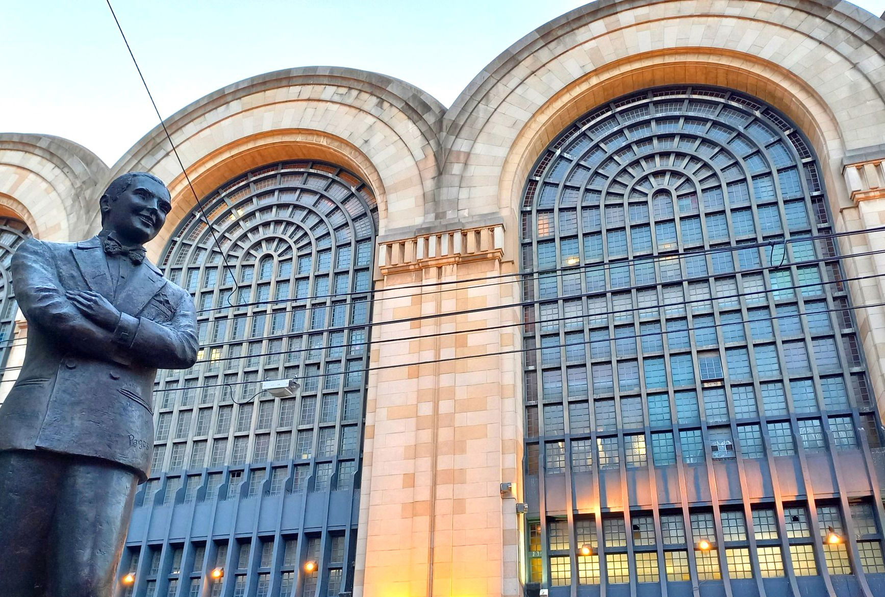 Carlos Gardel y Abasto BA