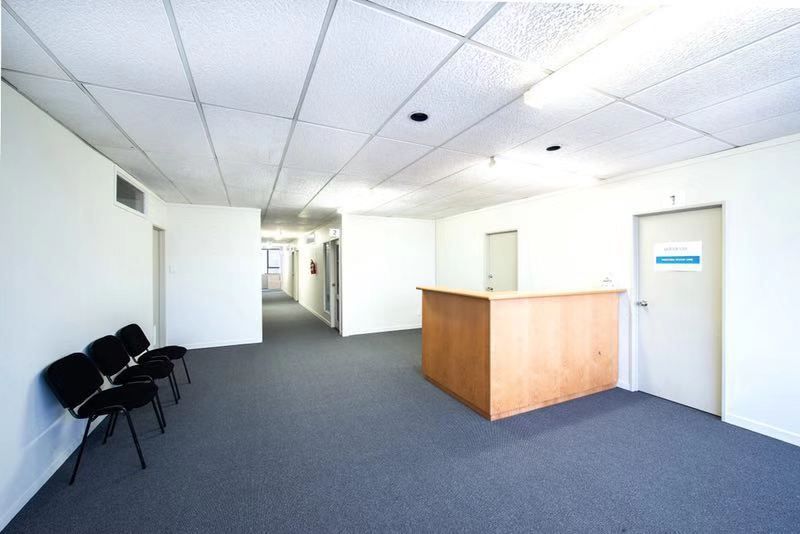 Work / Office space on Woodbine Avenue, Greenlane