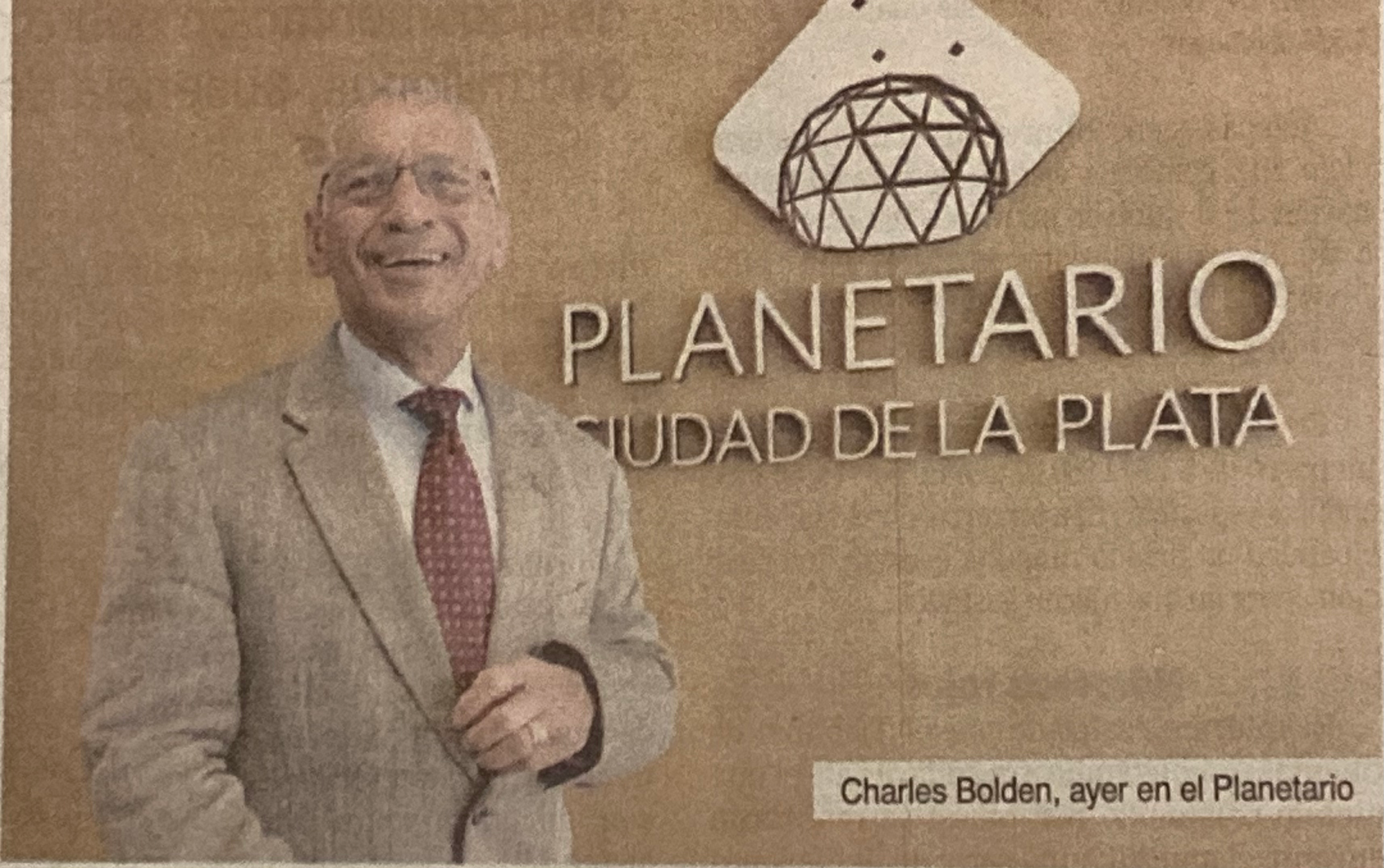 Charles Bolden en el Planetario de la UNLP