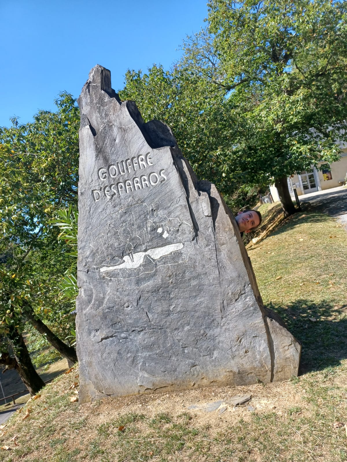 GOUFFRE D'ESPARROS ET CASCADE