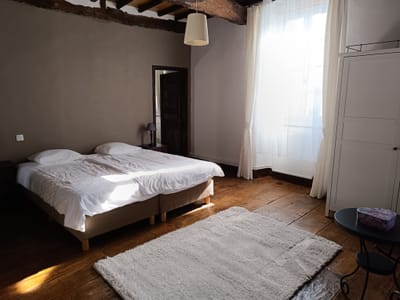 CHAMBRE D'HÔTES  image