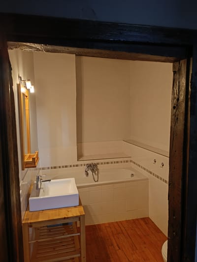 CHAMBRE D'HÔTES  image