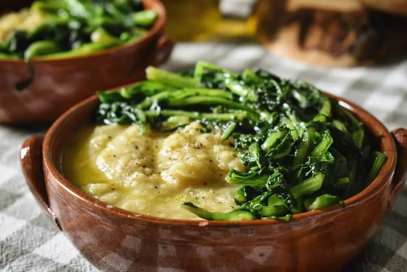 Fave e cicorie campestri (faf e fogh)