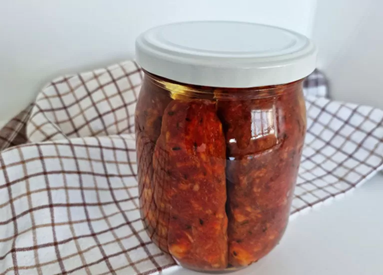 Salsiccia in Olio (a salzezz nda l'uggh)