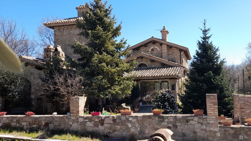 Ville in Pietra -  Località "Montagnola"