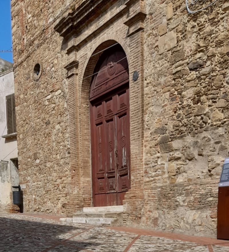 Chiesa Madre della S.S.Trinità (sec. XI-XII)