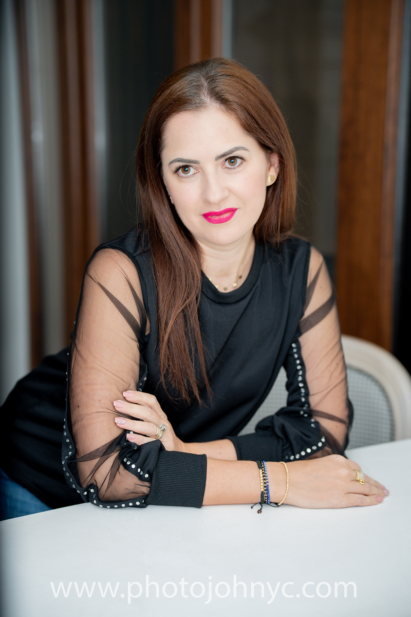 Dorina Avram - Solistă