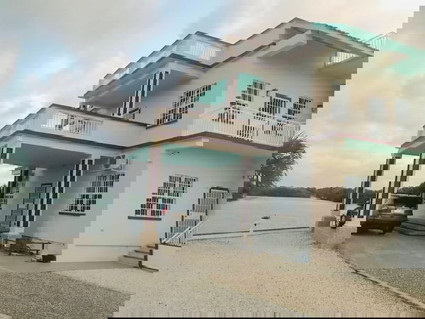 Moth villa overlooking the Caribbean Canal