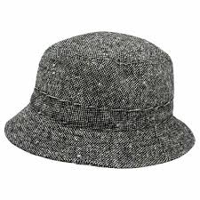 cappelli invernali uomo