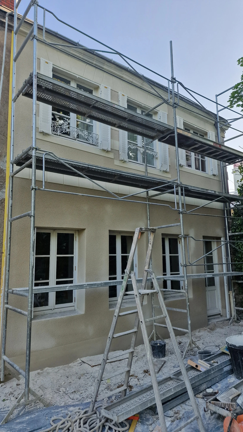 TUFFEAU ET ENDUIT CHAUX