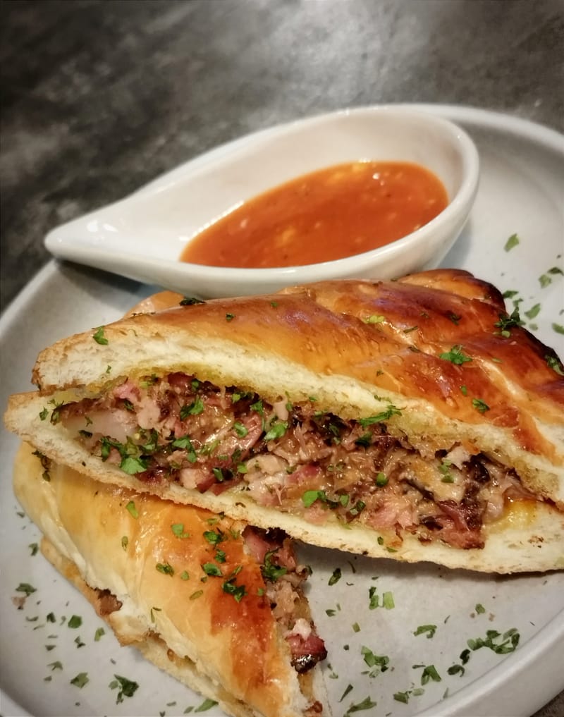 Pulled Pork Sandwich