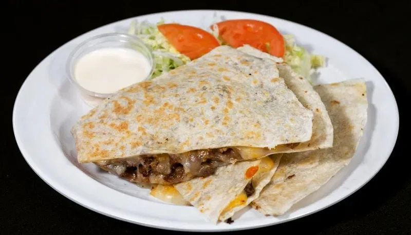 QUESADILLAS CON CARNE