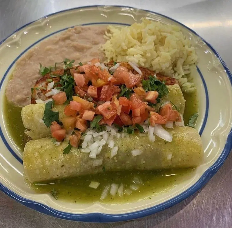 3 ENCHILADAS