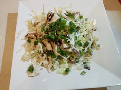 סלט כרוב ופטריות חגיגי