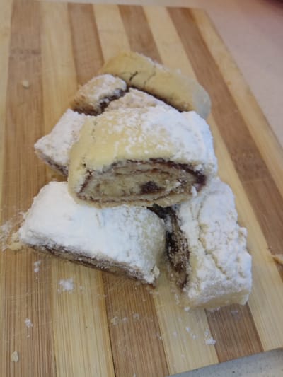 עוגיות תמרים פריכות