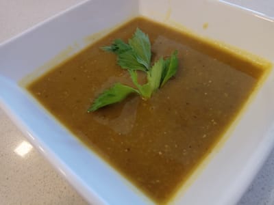 מרק עדשים עשיר