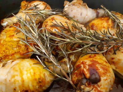 עוף עם רכז רימונים