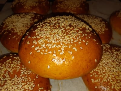 לחמניות המבורגר נעמה קדוש