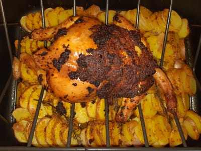 עוף צלוי עם תפוח אדמה