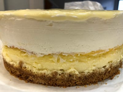 עוגת גבינה ושוקולד לבן